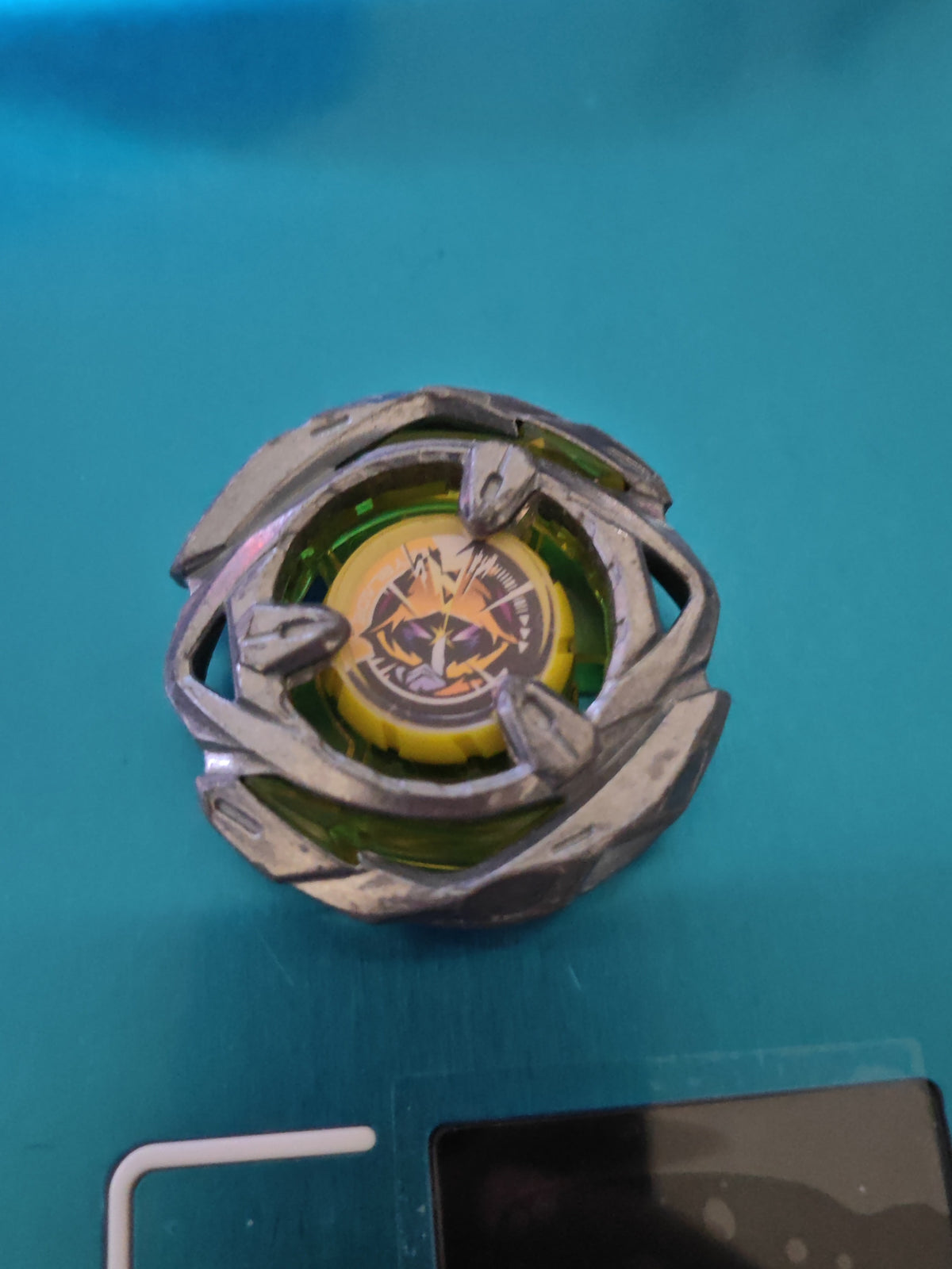 Wizard Arrow — Lame Takara Tomy Beyblade X — Satisfaisant