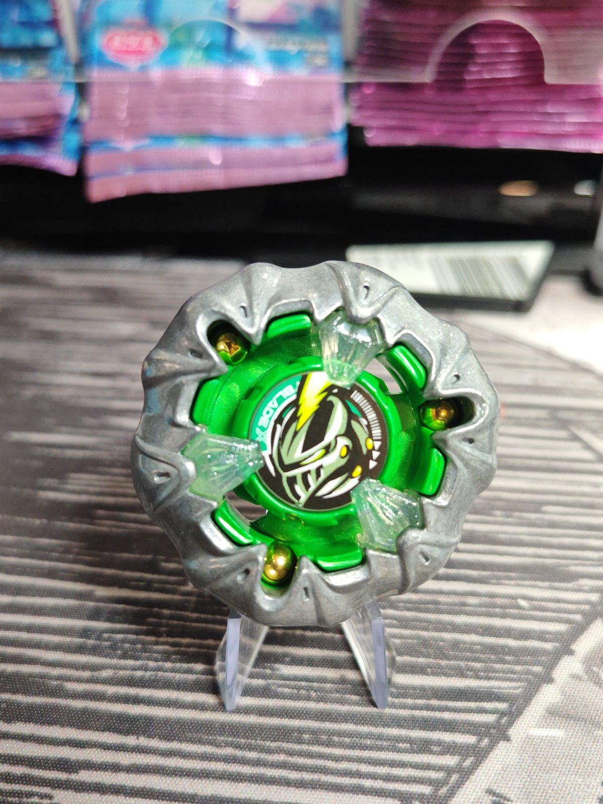 Knight Mail — Lame Takara Tomy Beyblade X — Neuf